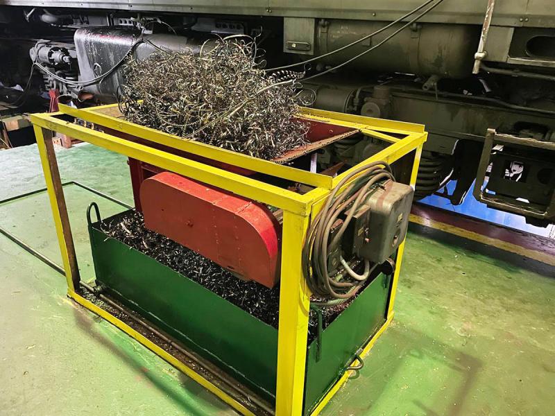 В СУ «Воркута» сервисного локомотивного депо «Печора» придумали, как сделать процесс обточки колёсных пар безопаснее и чище.