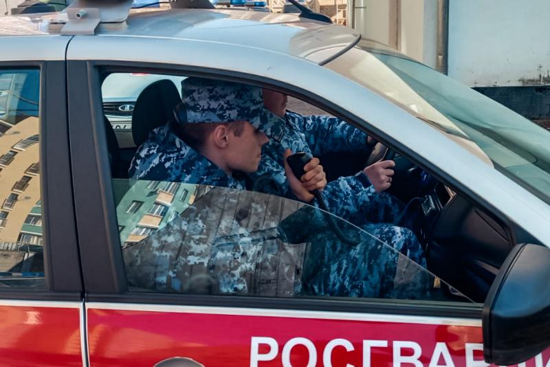 Росгвардейцы пересекли противоправные действия прокопчанина в отношении своей сожительницы