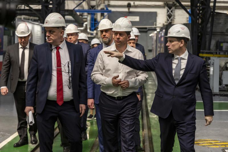 Ростовский-на-Дону ЭРЗ посетила делегация руководителей ТМХ, Желдорреммаш и ЛокоТех во главе с генеральным директором ТМХ Кириллом Липой