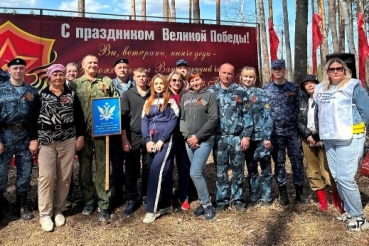 Сотрудники Росгвардии приняли участие в патриотической акции «Сад памяти»