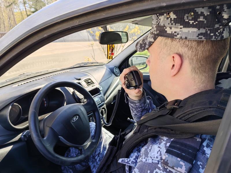 Более 370 раз за неделю брянские росгвардейцы выезжали по сигналу «тревога»