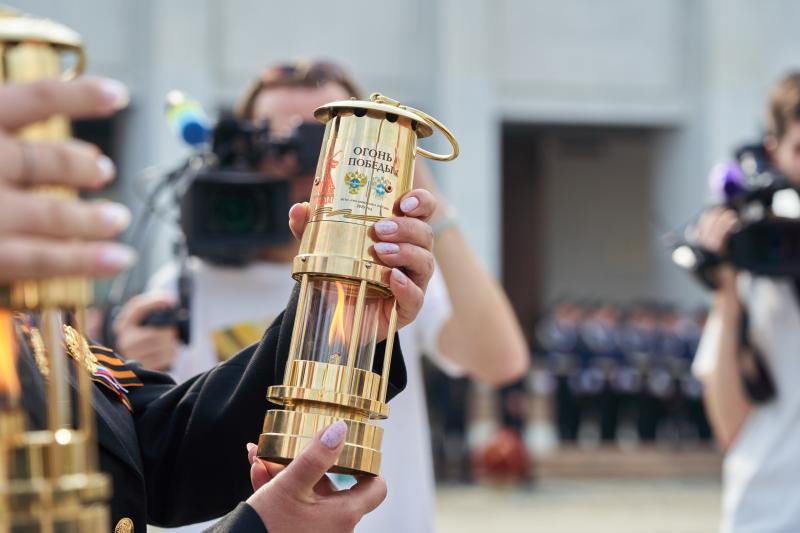 Огонь Победы отправился с Поклонной горы в 12 городов России