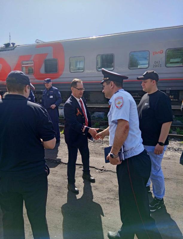 Сотрудники Юго-Восточного линейного управления МВД России на транспорте информируют