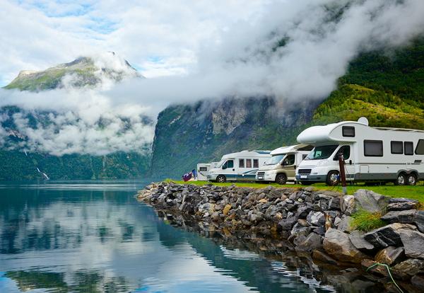 Авито Авто представляет: 4 лучших направления для путешествий с автодомом по России