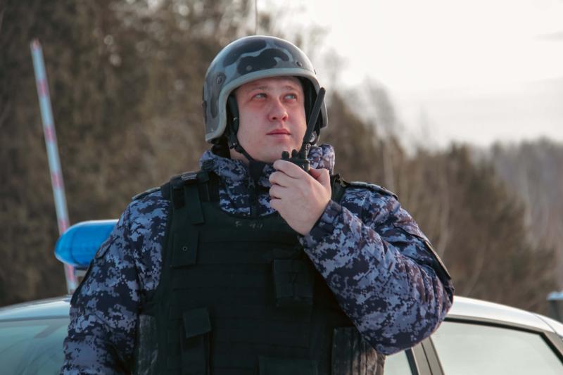 Росгвардейцы задержали разыскиваемого предполагаемого виновника в краже портативной аудиосистемы