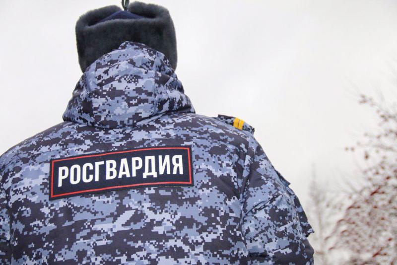 Росгвардейцы задержали похитителя масла и кофе на 10 000 рублей
